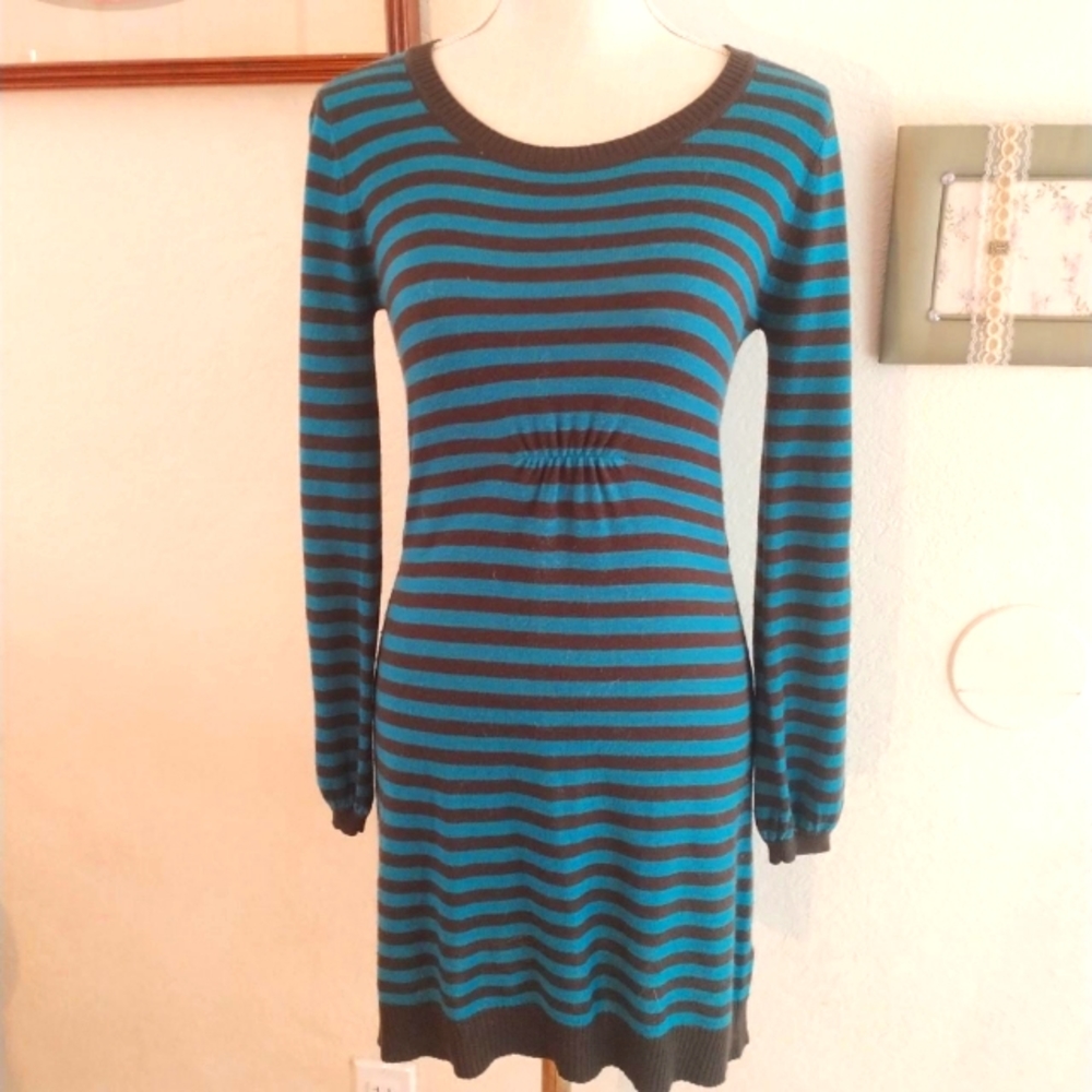 Brown/blue striped pullover lightweight mini sweater dress by YFK, size Large
